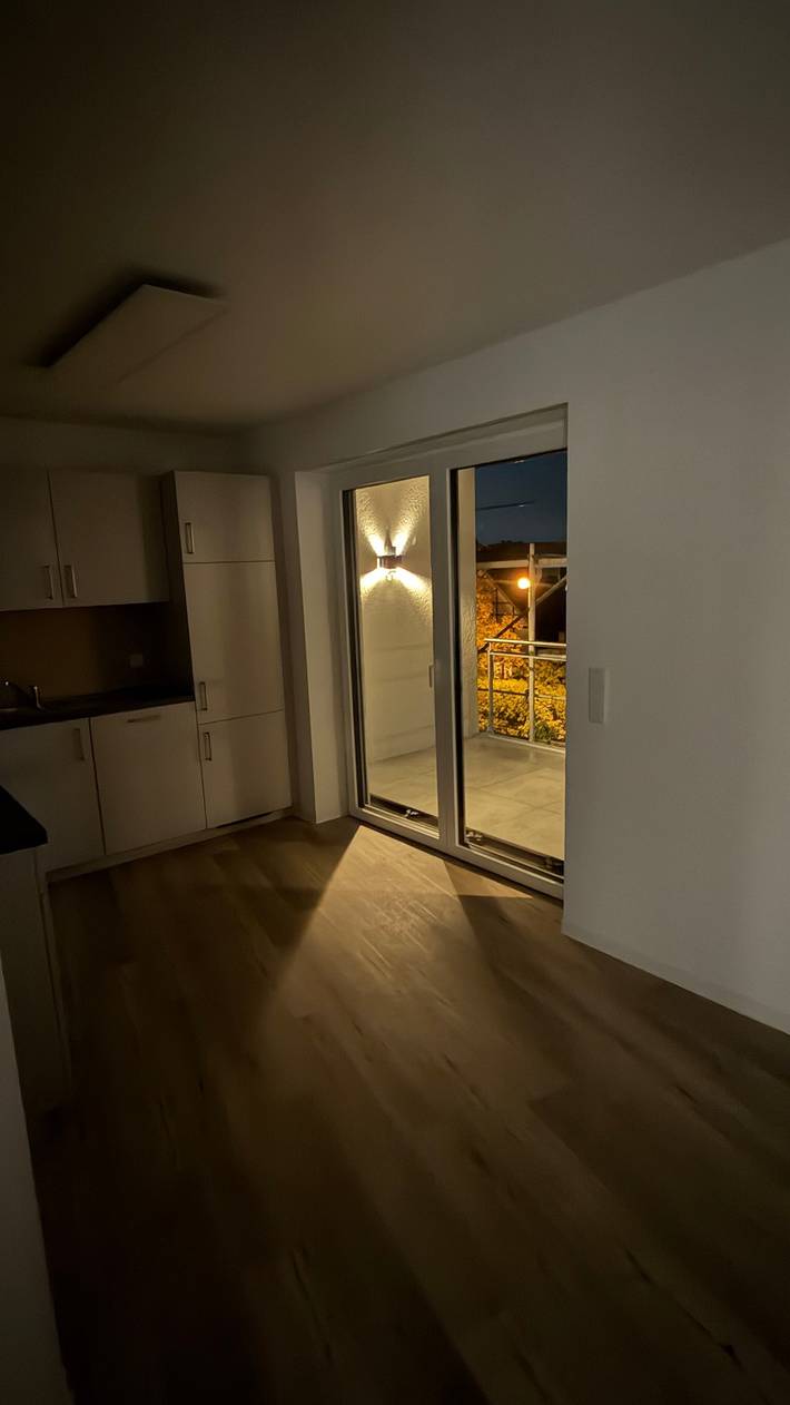 Entire apartment, Cozy Apartment with Balcony in Lippetal, Kreis Soest