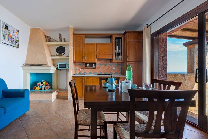 Appartamento intero, Guesthost - L'Artista sul Mare Sea-Wiev Villa in Porto Tramatzu, Villaputzu