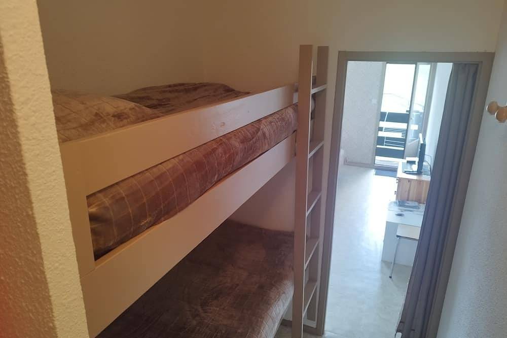 Entire apartment, Studio apartment at the foot of the slopes in Luchon-Superbagnères, Saint-Aventin