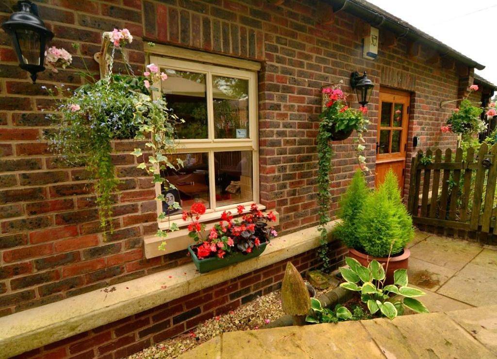 No 2 Pine Tree Lodge in Bridgnorth, Shropshire