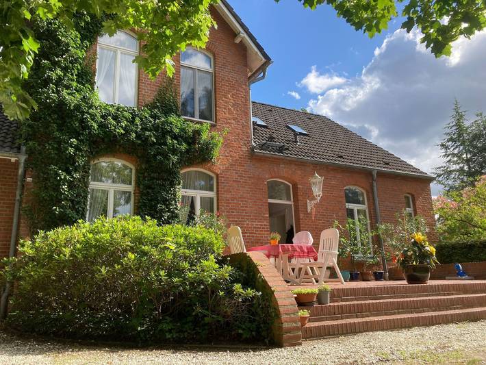 Ferienhaus für 9 Personen, mit Seeblick und Terrasse sowie Garten, kinderfreundlich in Malchow - 2