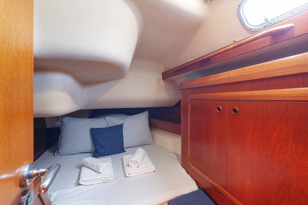 Sun-Kissed Sailing Adventure in Galicia, Baiona in Praia da Cuncheira (Baiona), Baiona