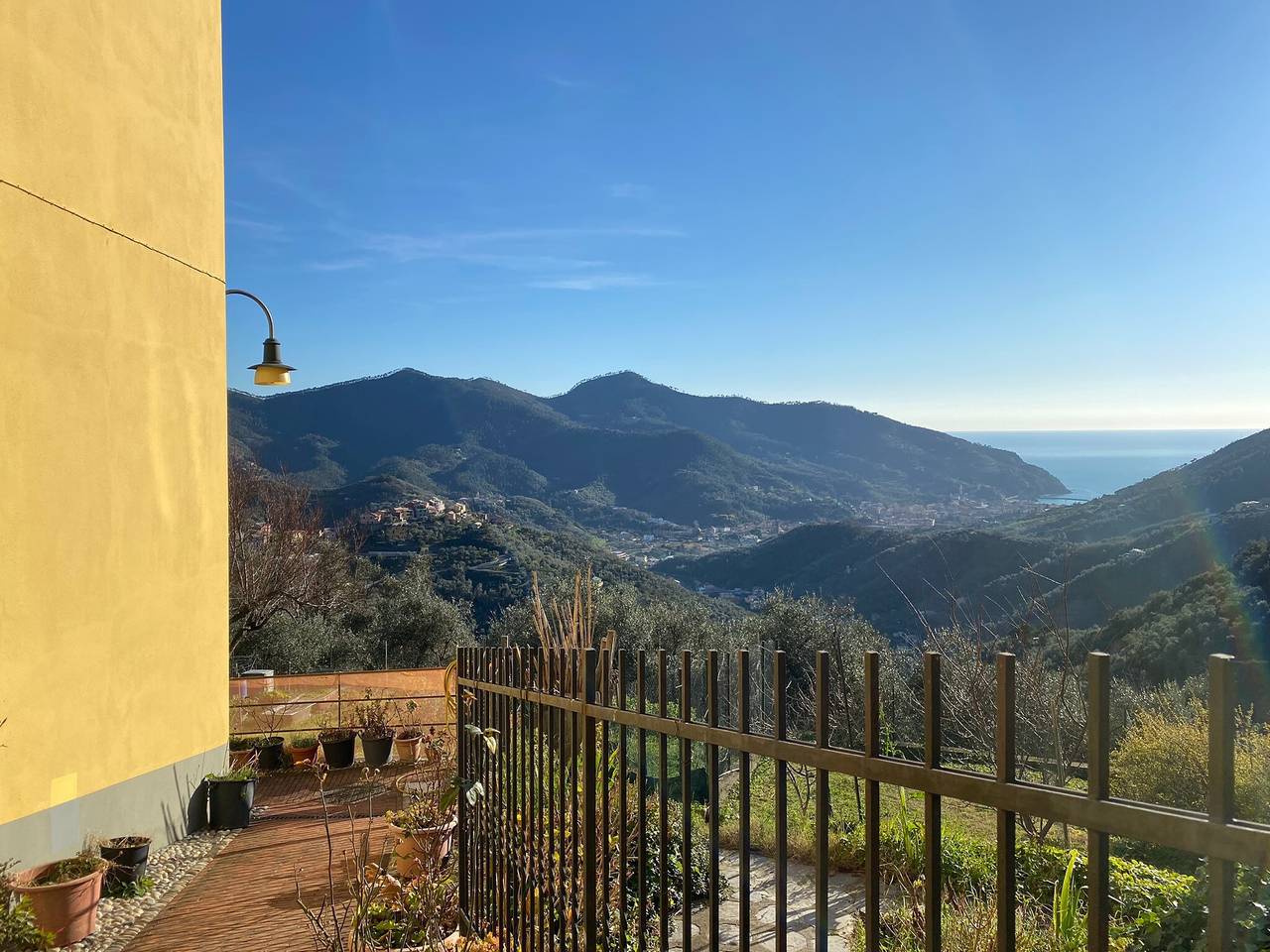 Maison de vacances 'Casa di Gina' avec vue sur la mer, terrasse privée et Wi-Fi in Dosso (Levanto), Commune de Levanto