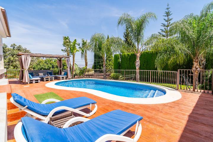 Cubo's Villa Esmeralda in Alhaurín el Grande, Provincia de Málaga