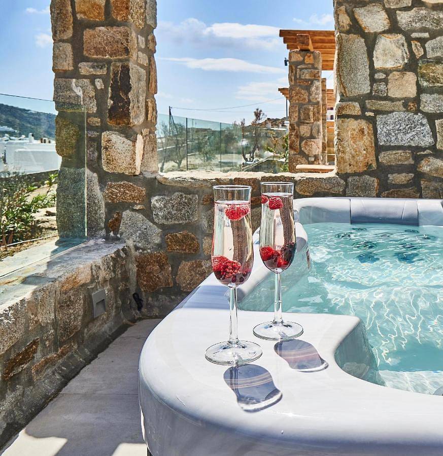 Junior Suite with Sea View in Agios Ioannis Diakoftis, Mykonos