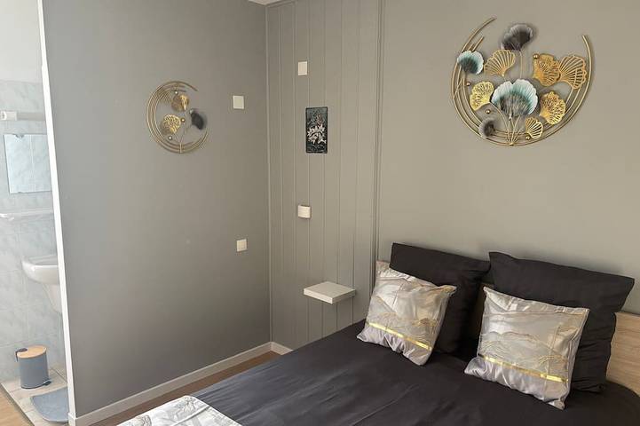 Gîte pour 2 personnes, avec piscine et jardin à Betton-Bettonet - 2