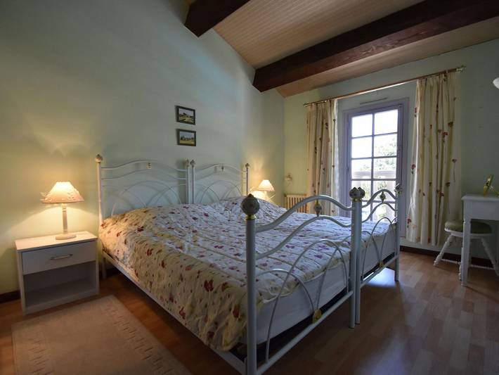 Location de vacances pour 9 personnes, avec jardin et piscine à La Tour-sur-Orb - 4