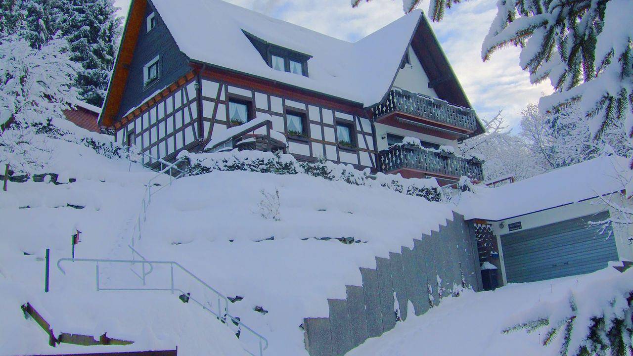 Ganze Ferienwohnung, Ferienwohnung für 6 Personen (60 m²) in Hallenberg in Hallenberg, Hochsauerlandkreis