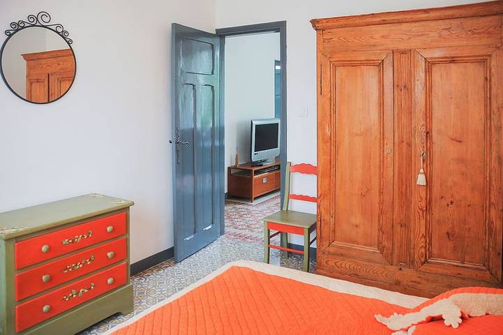 Maison climatisée avec jardin et piscine, centre d’Uzès, 6 personnes, 3 chambres in Uzès, Région de Nîmes