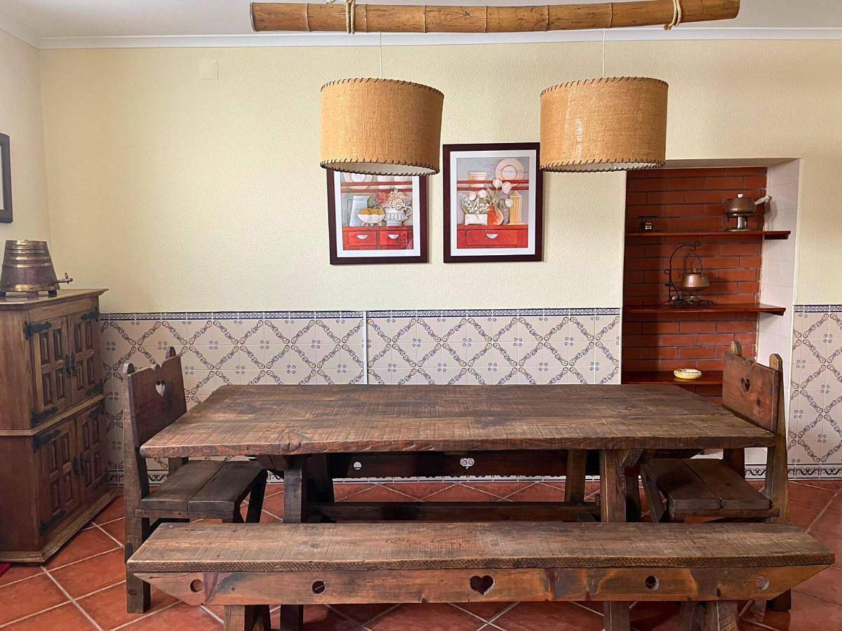 Four-Bedroom House in Mora (Evora), Distrito de Évora