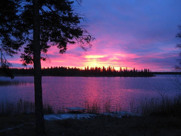 Vacation house for 8 people, with yard in Canada