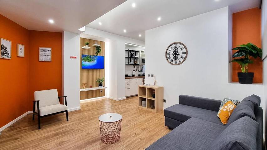 Ferienwohnung für 2 Personen, mit Terrasse und Ausblick - 1