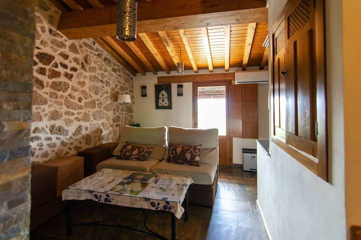Ganze Wohnung, Apartamento Lagarteiru in Villamiel, Sierra de Gata