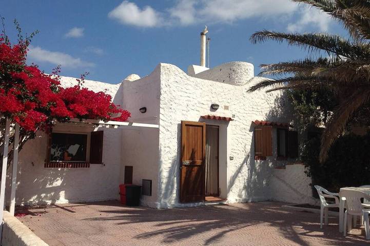 Casa vacanza per 4 persone, con terrazza e giardino - 1