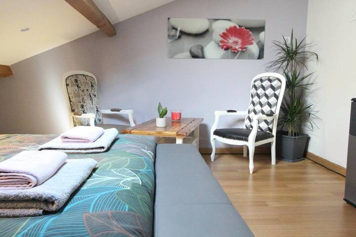Location de vacances pour 2 personnes, avec piscine et jardin à La Roque-d'Anthéron - 4