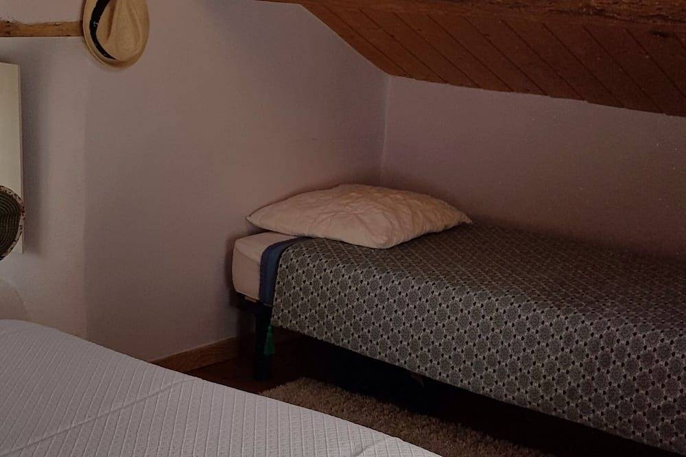 Maison familiale à louer in La Salvetat-sur-Agout, Région de Béziers