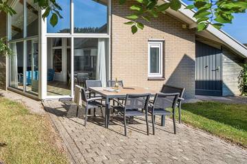 Ferienhaus für 5 Personen, mit Garten und Pool in Domburg