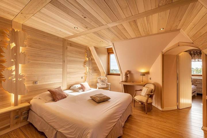 Hôtel pour 2 personnes, avec Terrasse et Jardin ainsi que Piscine et Sauna