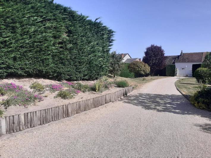 Location de vacances pour 4 personnes, avec terrasse et jardin, animaux acceptés à Châtillon-sur-Cher - 4