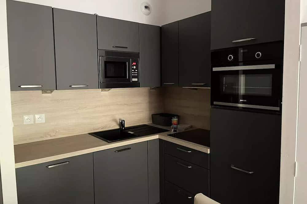 Entire apartment, Residence Le Portillo Swimming pool - Studio for 4 People in Gourette, Eaux-Bonnes