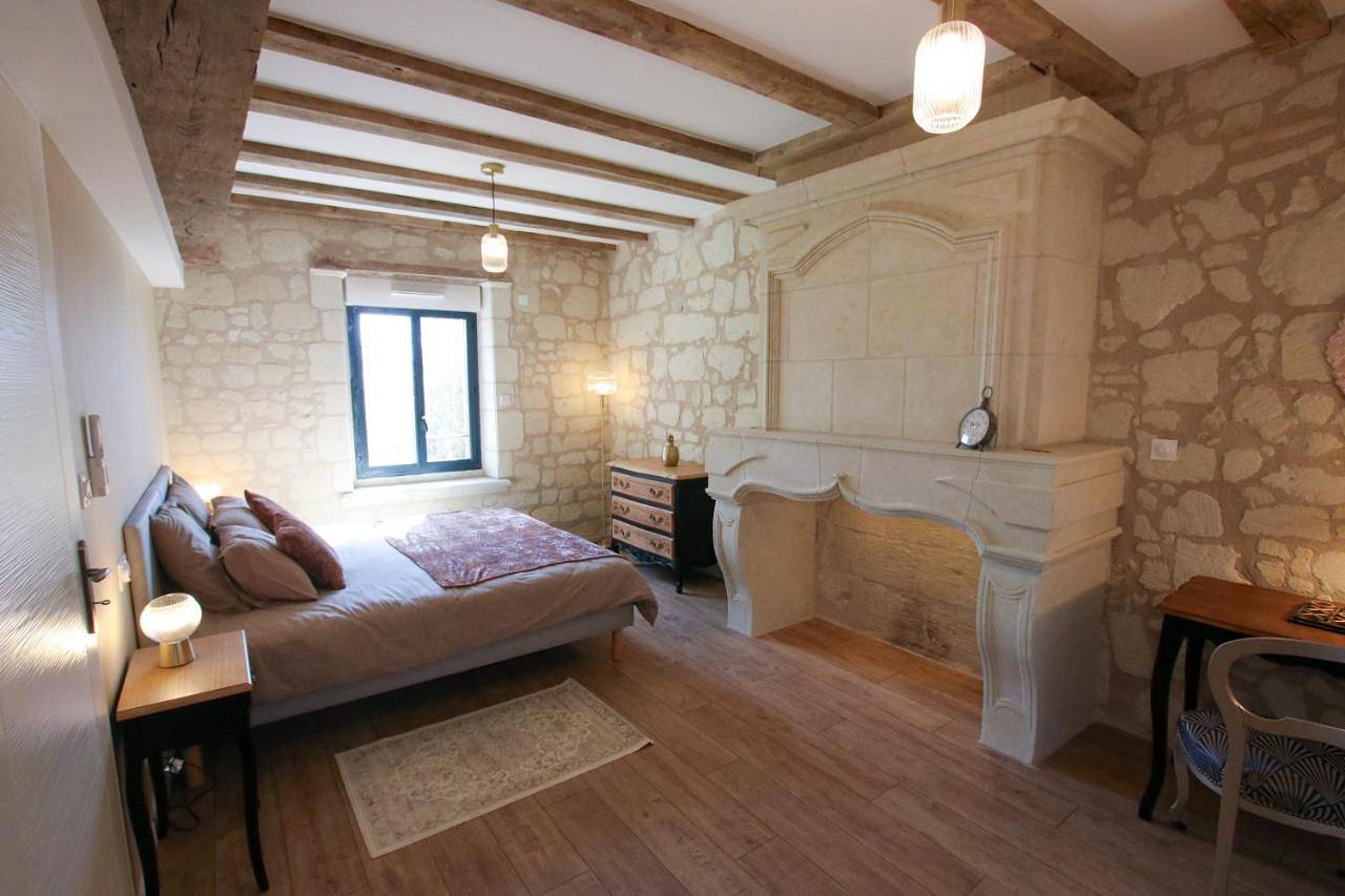 Three-Bedroom House in Vivy, Vallée de la Loire