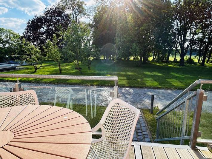 Ferienwohnung für 4 Personen, mit Terrasse und Garten sowie Pool
