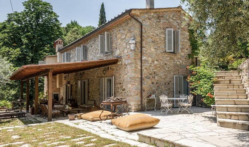 Villa per 8 persone, con Terrazza e Piscina nonché Panorama a Carmignano