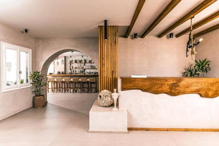 Hôtel pour 2 personnes, avec Balcon et Terrasse ainsi que Piscine et Vue