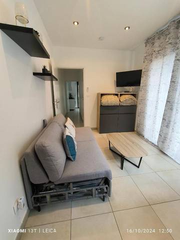 Gîte pour 2 personnes, avec vue ainsi que jardin et terrasse à Colomiers