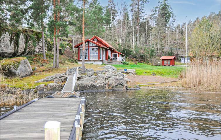 Ferienhaus für 2 Personen, mit Terrasse und Garten sowie Seeblick in Värmland - 2