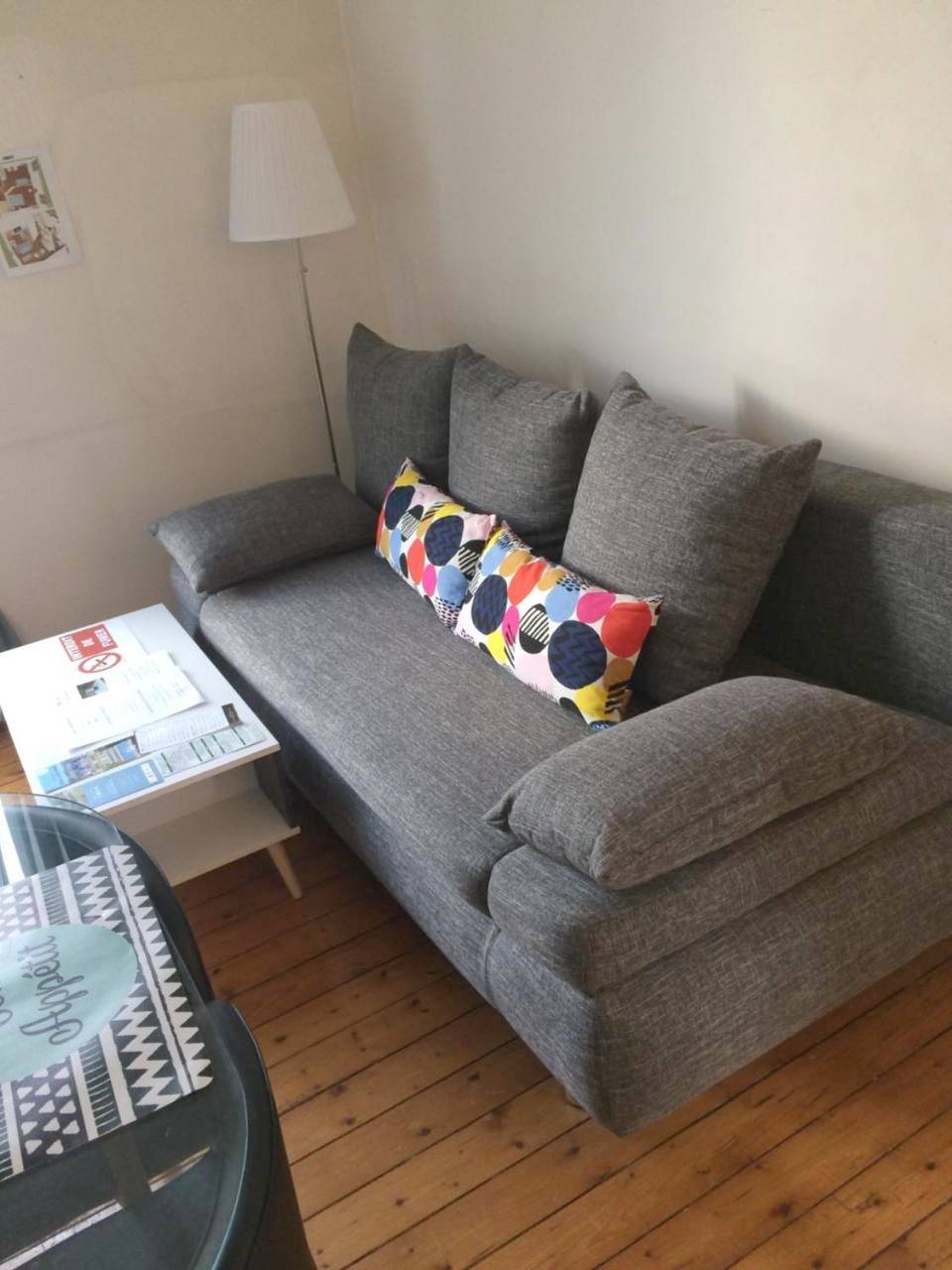 Appartement entier, F2 cosy avec Cour in Milly-la-Forêt, Parc naturel régional du Gâtinais français
