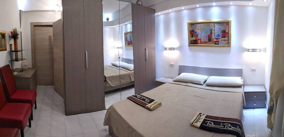 Ferienwohnung für 5 Personen, mit Meerblick und Balkon/Terrasse sowie Garten und Ausblick in Realmonte