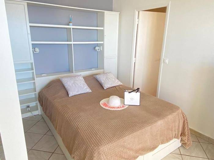 Gîte pour 3 personnes, avec jardin et vue sur l’océan, adapté aux familles dans Boulouris - 3