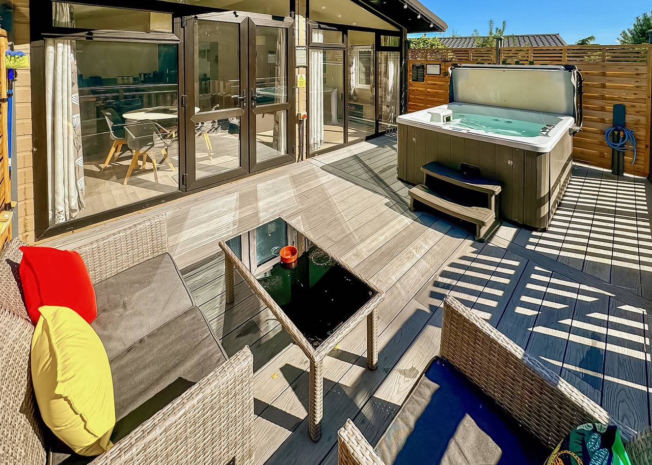Sunset Spa in Skidby, East Riding of Yorkshire