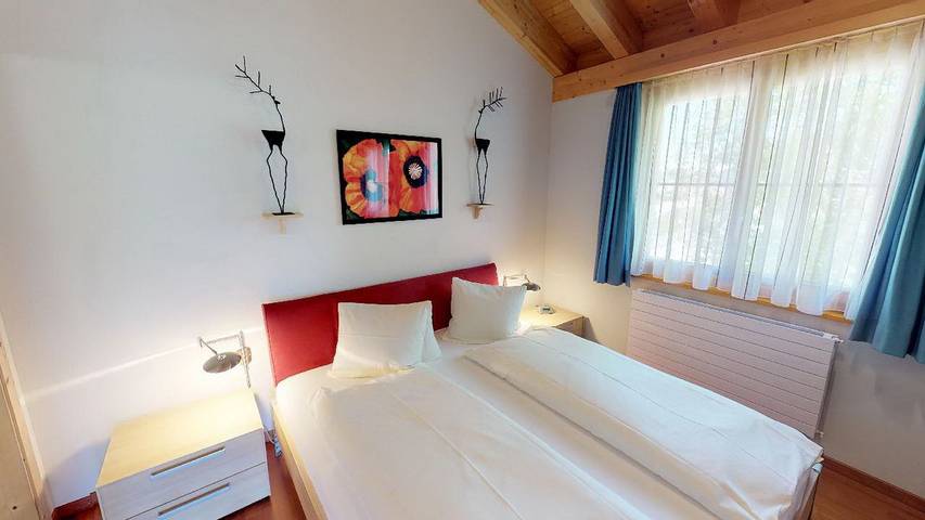 Ferienwohnung für 5 Personen, mit Balkon und Ausblick in Samedan - 4