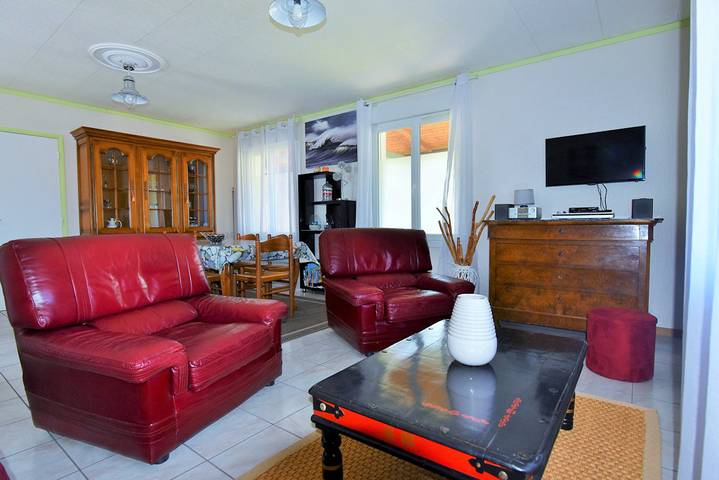 Gîte pour 6 personnes, avec terrasse - 1