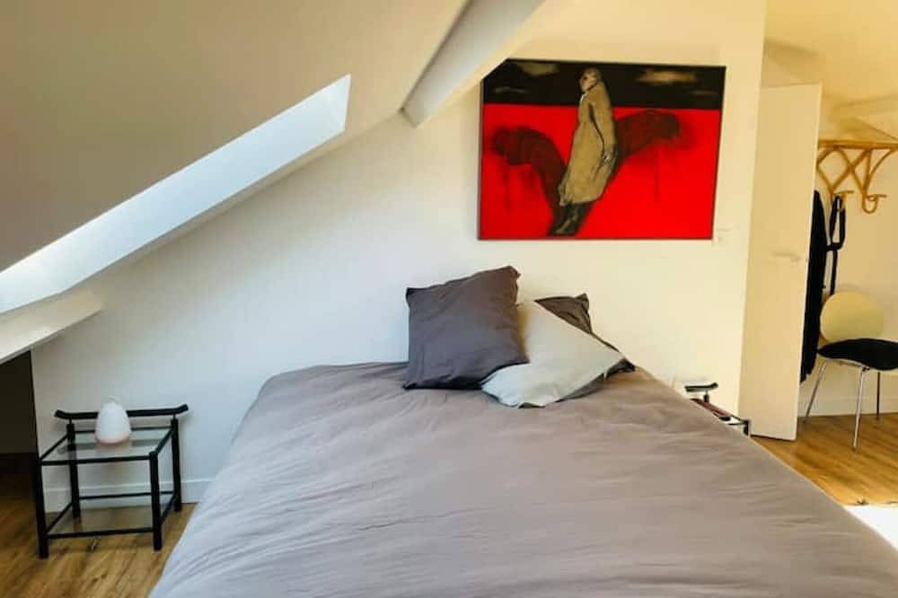 Charming house of 280m2 with heated swimming pool ... in Luçon, Fontenay-le-Comte