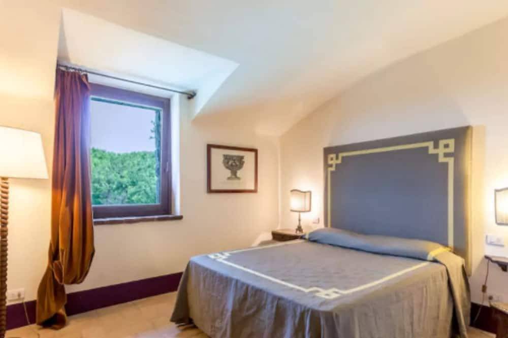 Charmante und schöne Villa in Umbrien mit privatem Pool, großen Gärten und Parkplätzen in Massa Martana, Perugia Provinz