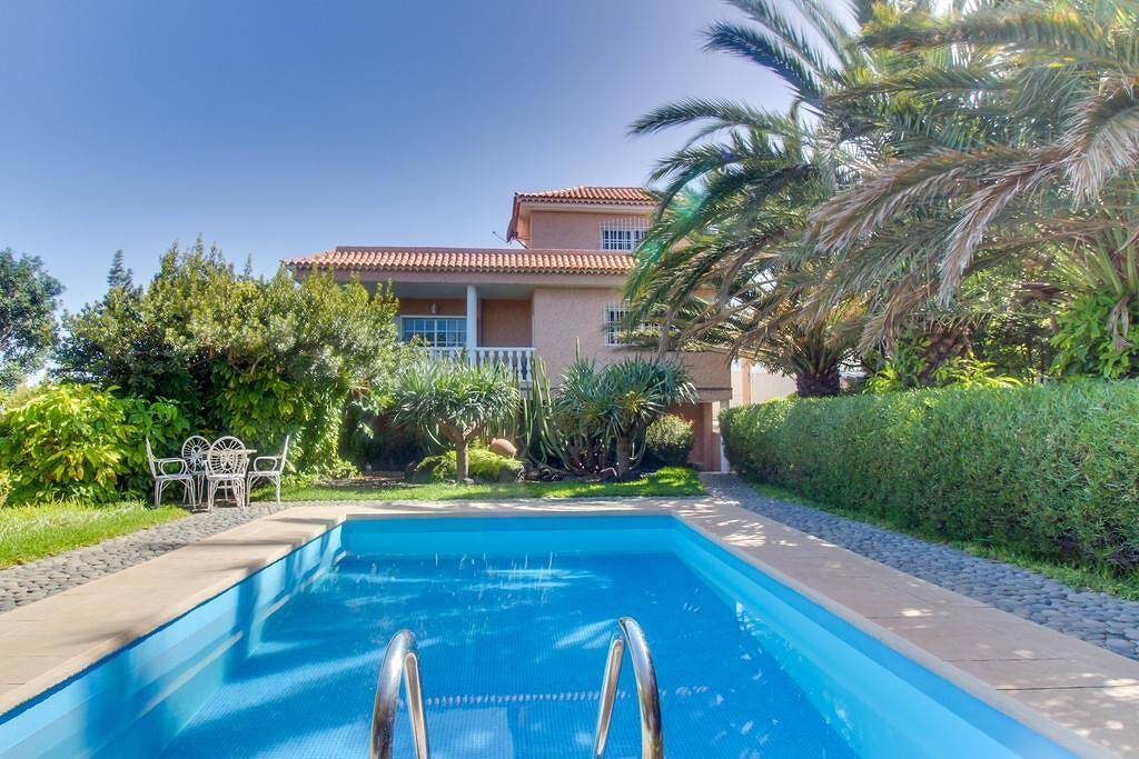 Cheap Villa for 6 People in Arafo region, South Tenerife