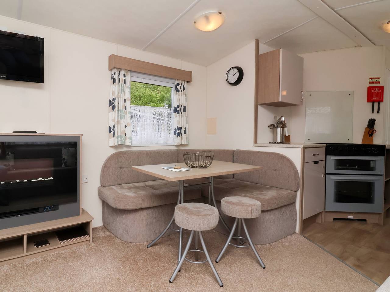 26 Manleigh Park in Combe Martin, Exmoor