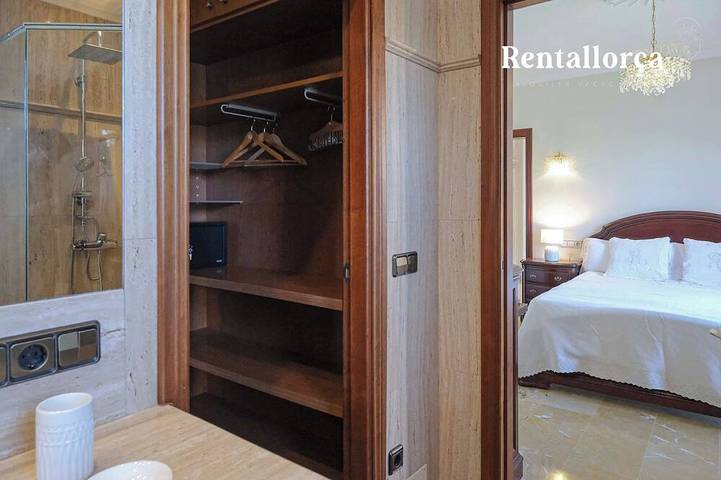 Finca Llum by Rentallorca in Manacor, Mallorca Este