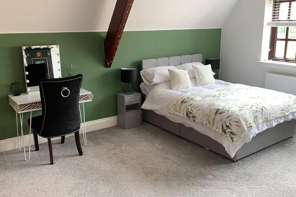 Entire apartment, Two-Bedroom Apartment in Sunderland