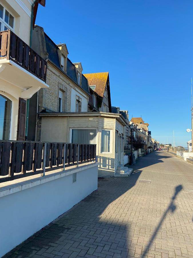 Location de vacances pour 6 personnes, avec vue, animaux acceptés à Saint-Aubin-sur-Mer (Calvados) - 3