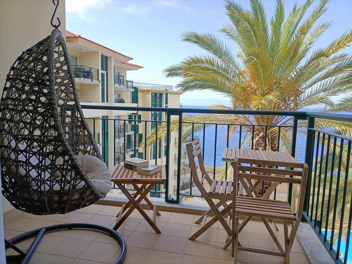 Entire apartment, Guestready - Vila Formosa in São Martinho, Madeira