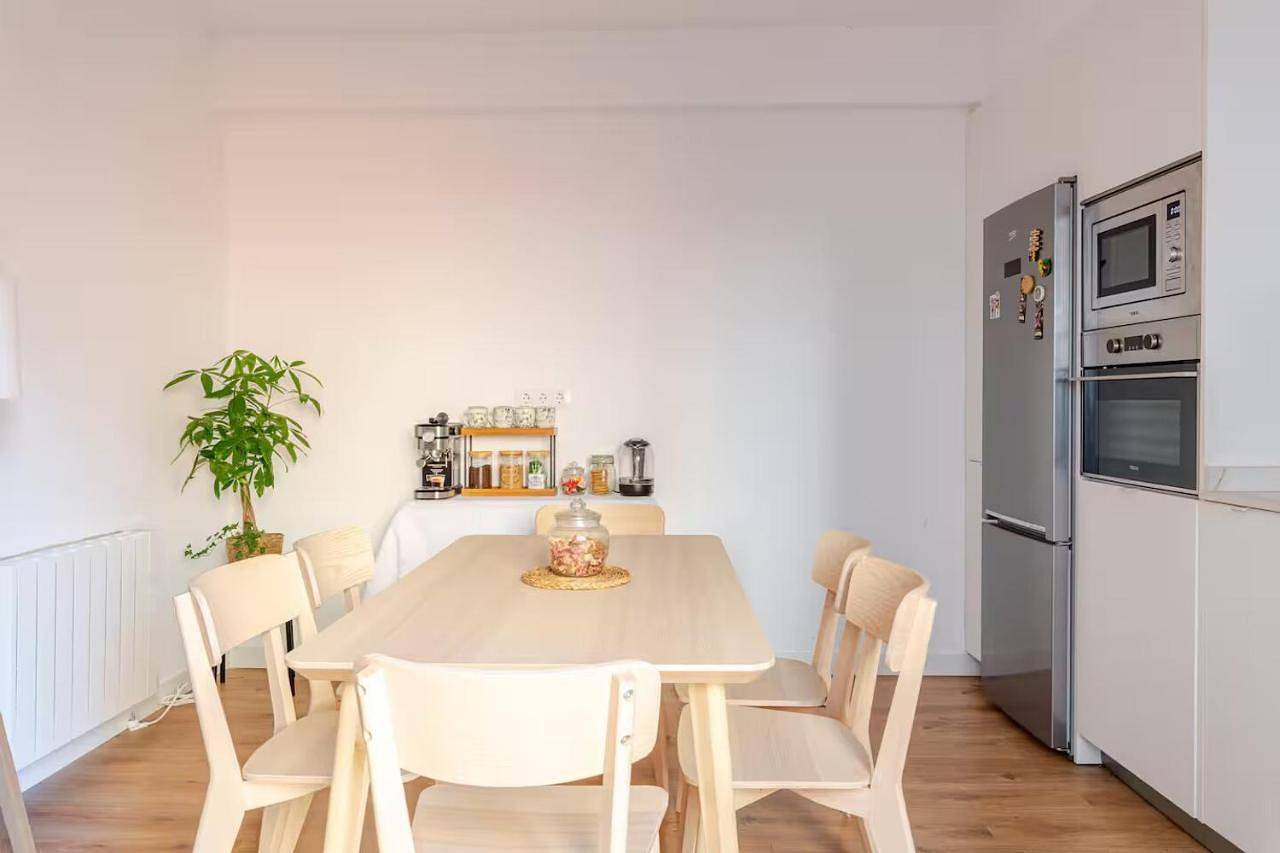 Geheel vakantieappartement, Habitación privada en el centro de Bilbao in Bilbao, Biskaje