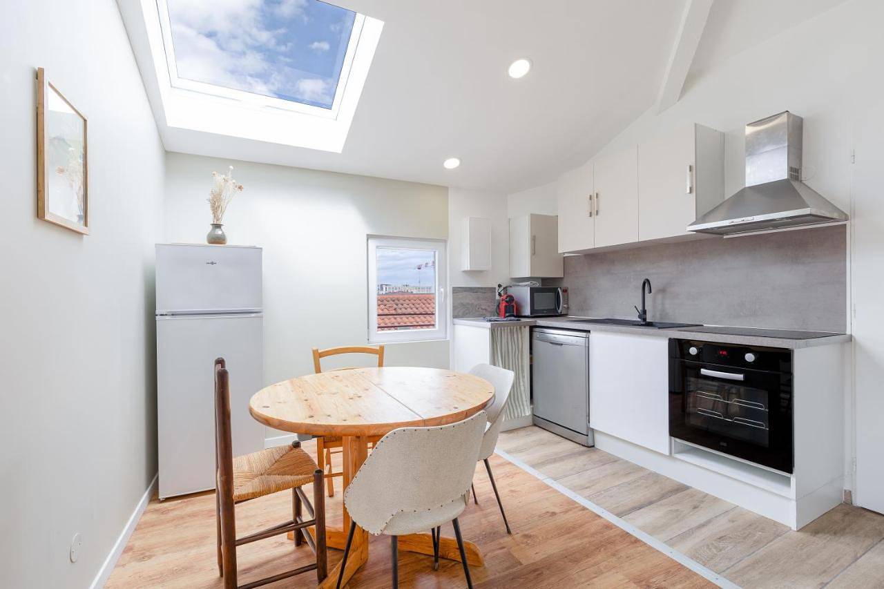 Appartement entier, Appartement climatisé 2 chambres in Villefranche-sur-Saône, Beaujolais