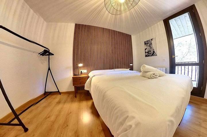 Ganze Wohnung, Mimosa 4 - Tucasaenlospirineos in Escarrilla, Sallent de Gállego