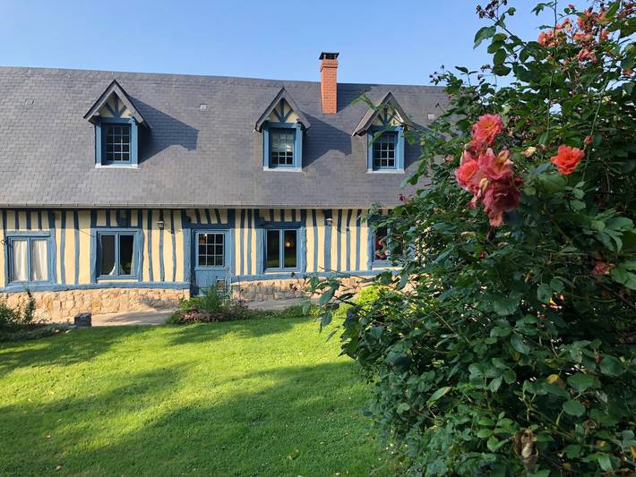 Gîte pour 8 personnes, avec terrasse et jardin, animaux acceptés dans Saint-Pierre-le-Viger