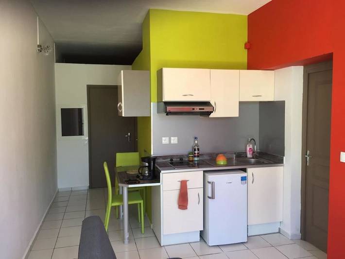 Gîte pour 3 personnes, avec vue et balcon dans Église catholique de Sainte-Anne - 2