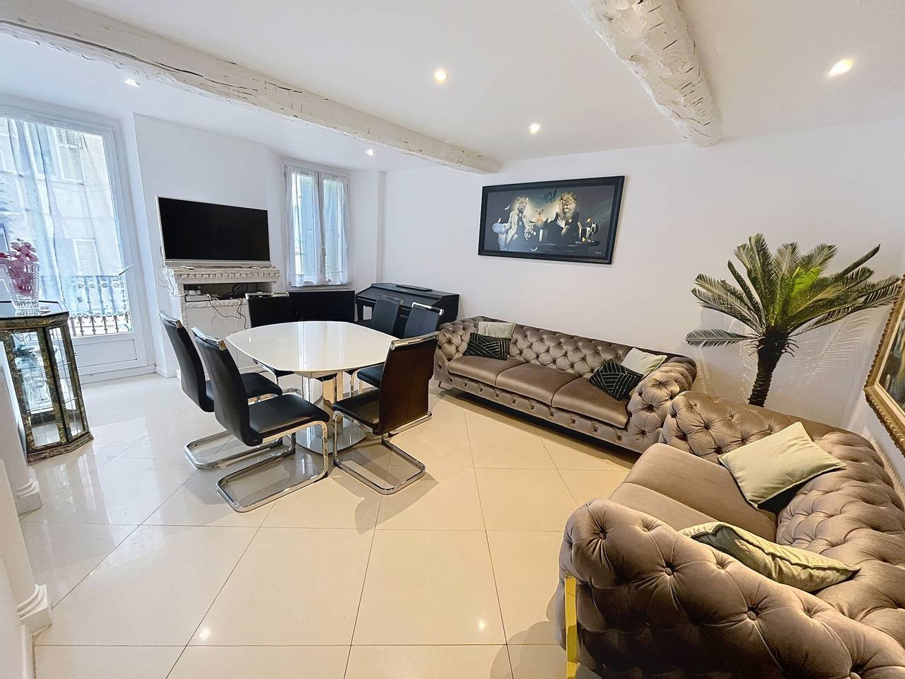 Appartement entier, 2 bdr / 2 baths 2 mins Croisette and palais 317 in Cannes, Côte méditerranéenne (France)